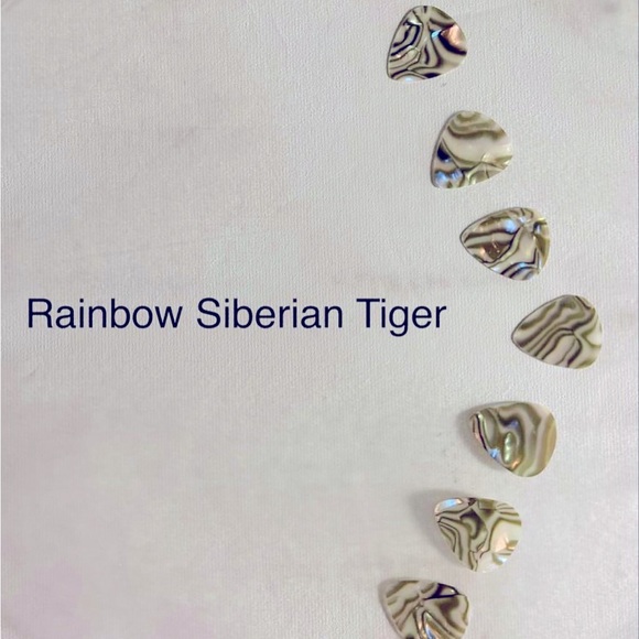 Limited Edition Rose Series Guitar Picks - Picture 9 of 12